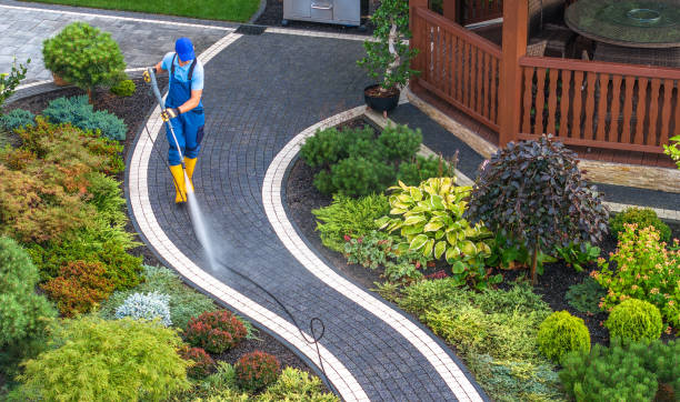 Best Garage Pressure Washing  in Kaysville, UT